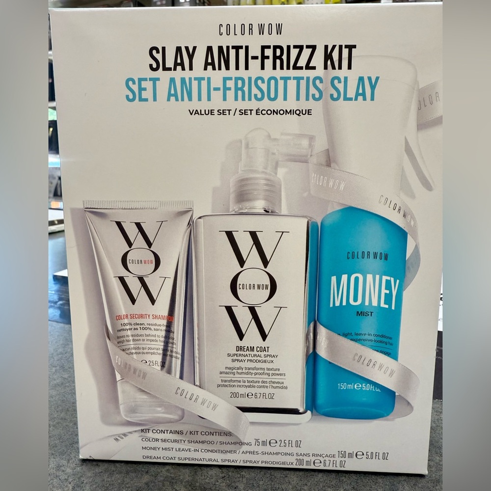 Color Wow Anti-Frizz Hair Care Set